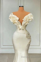 Classic White Mermaid V-Neck Satin Pearl Ruffle Long Prom Dress Elegant Evening Dress
