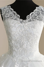 Classic White V neck Sleeveless Ball Gown Lace Wedding Dress