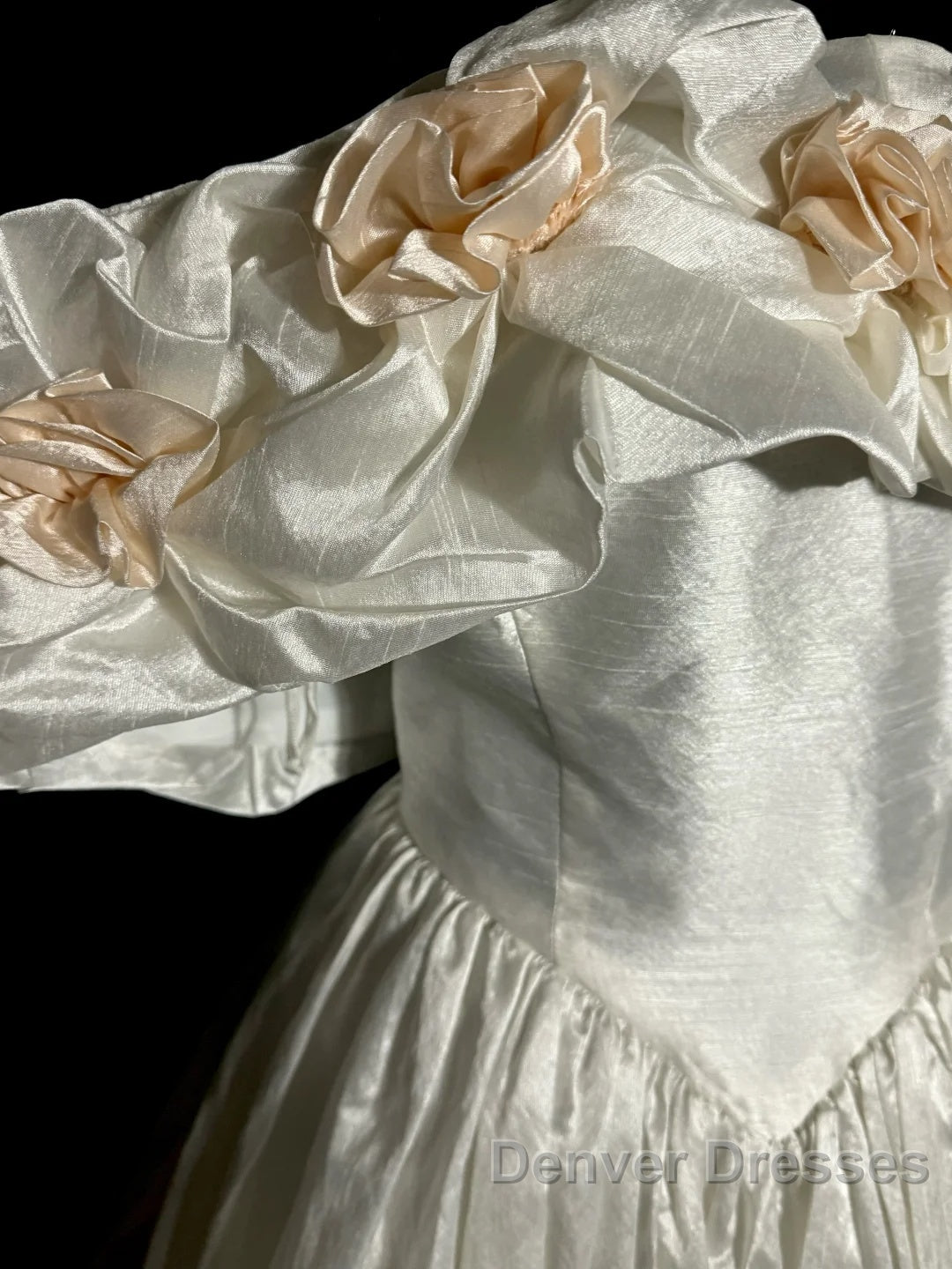 Classy Ball Gown Off The Shoulder Lace Ivory Long Wedding Dress Bridal Dress