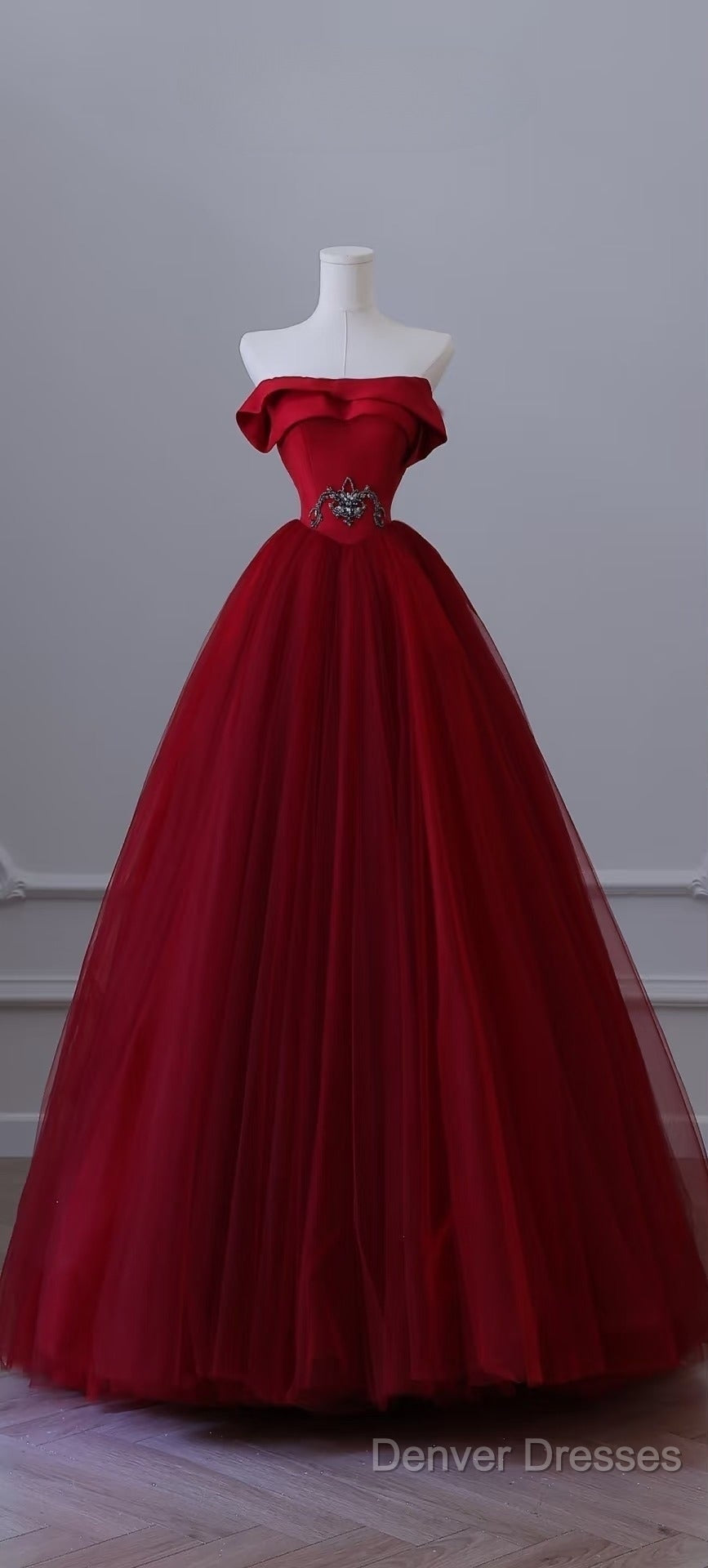 Classy Balll Gown Strapless Red Tulle Long Evening Dress Prom Dress