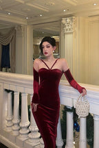 Classy Sheath Halter Neckline Burgundy Velvet Prom Dresses Birthday Outfits Evening Gown
