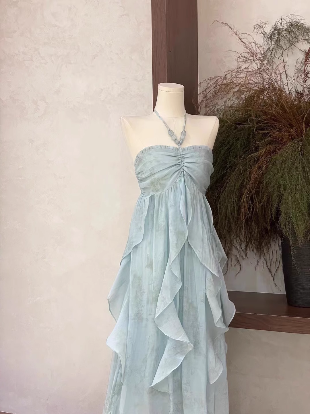 Cute A Line Halter Ruffled Floral Blue Women Long Vacation Dress Secondary image