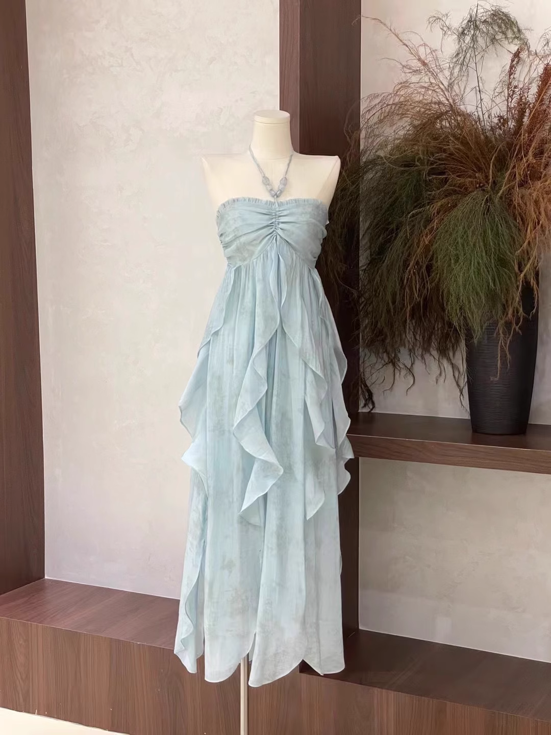 Cute A Line Halter Ruffled Floral Blue Women Long Vacation Dress Main image
