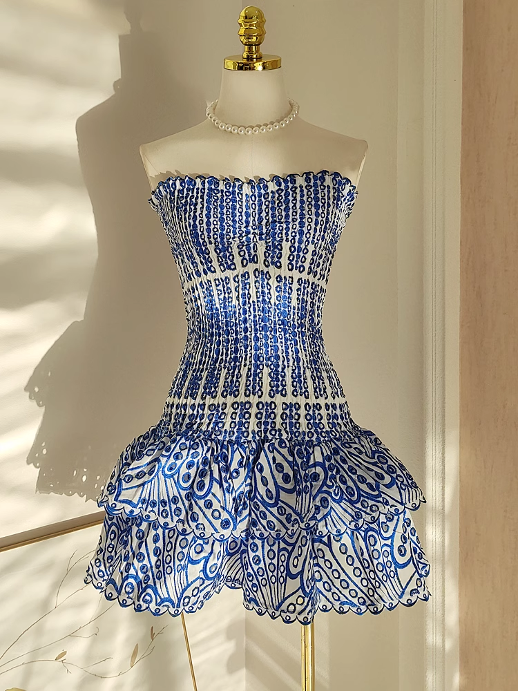 Cute Sheath Strapless Royal Blue Lace Vacation Dress Short Birthday Dress Main image