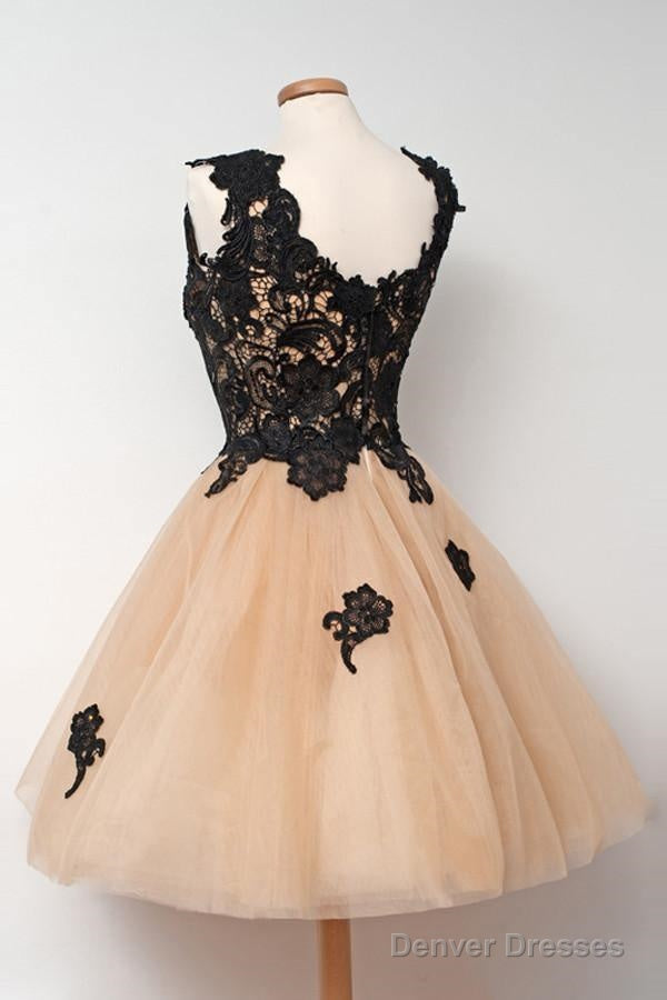 Cute Square Knee-Length Homecoming Dress With Black Lace Appliques