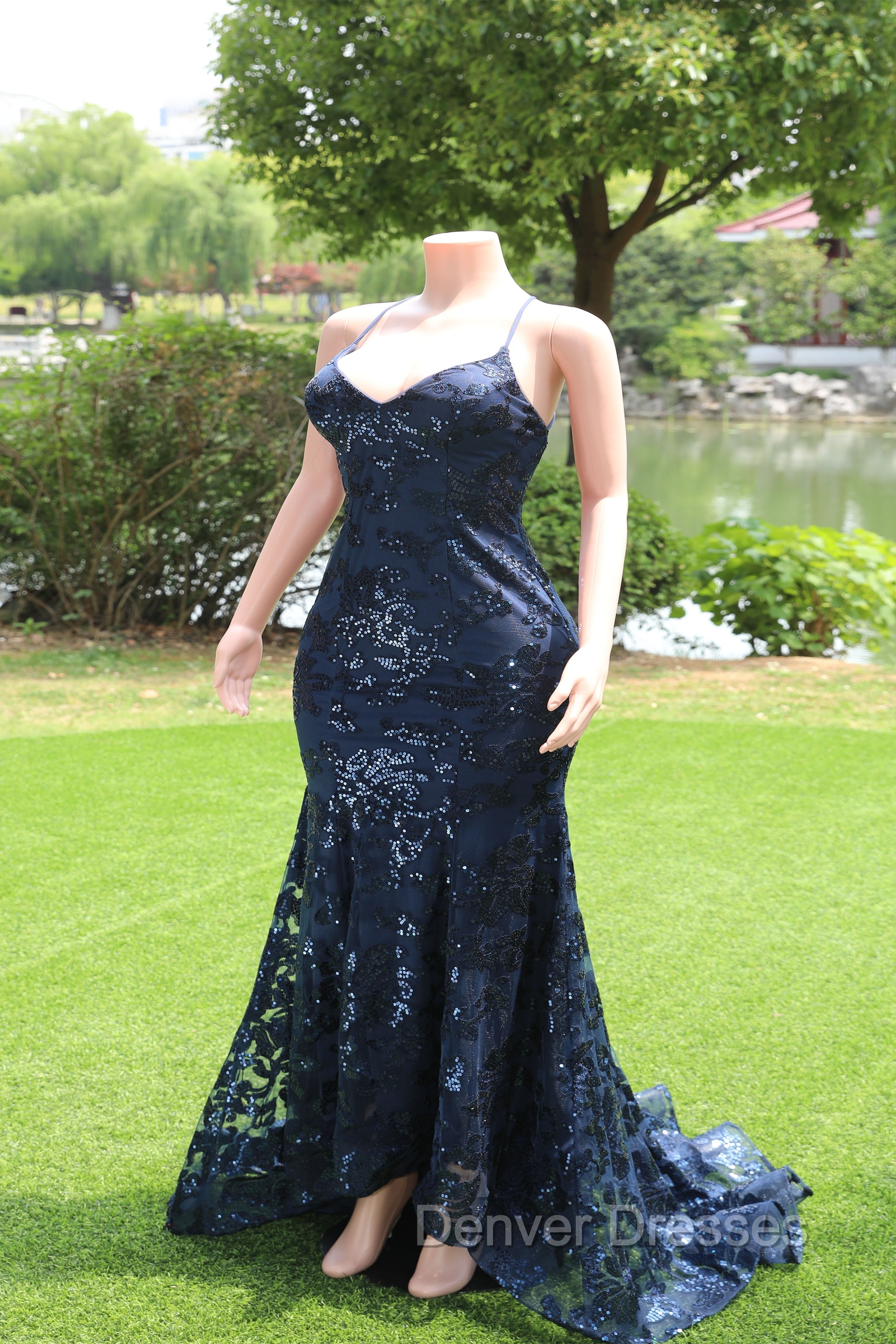 Dark Navy Blue Prom Dress Sequins Mermaid Tulle Long Evening Dress Spaghetti Straps Secondary image