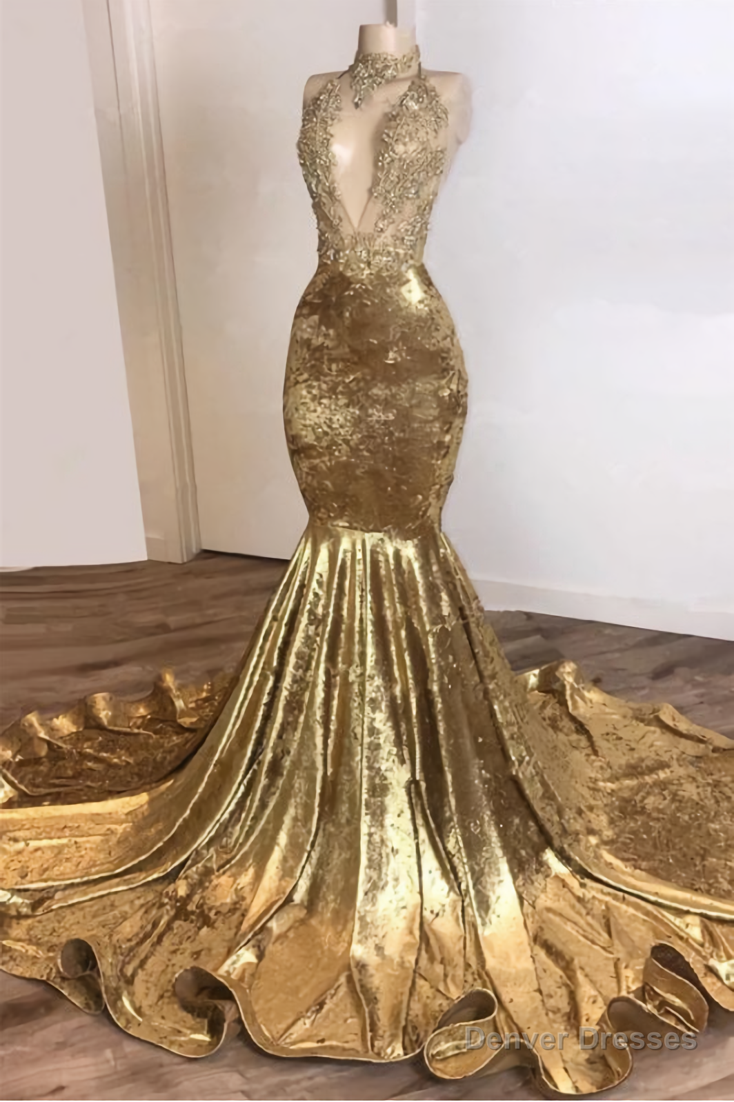 Halter Backless Gold Prom Dresses, Cheap With Beads Appliques Mermaid Velvet Sexy Evening Gowns Main image