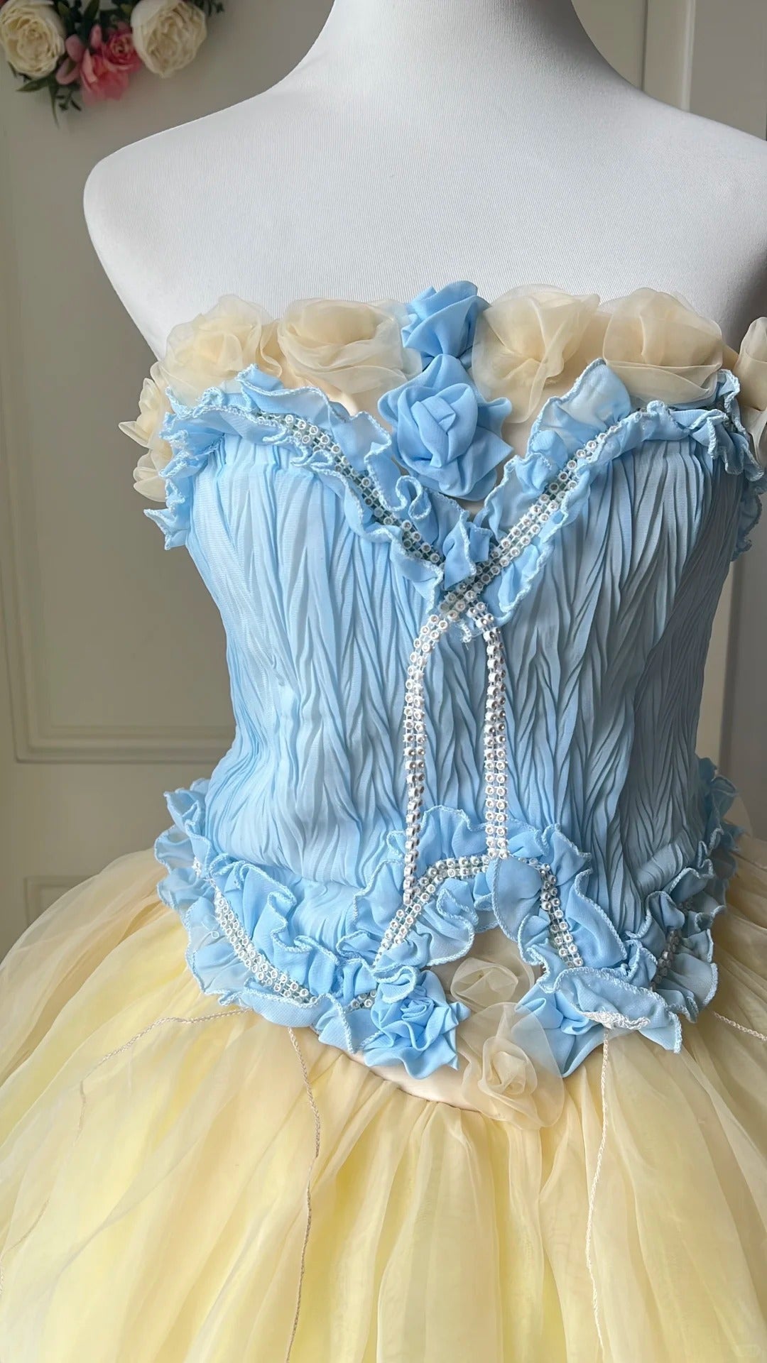 Dreamy Blue And Yellow Color-Blocked Strapless Tulle Ball Gown Evening Dress Sweet 16Th Dress