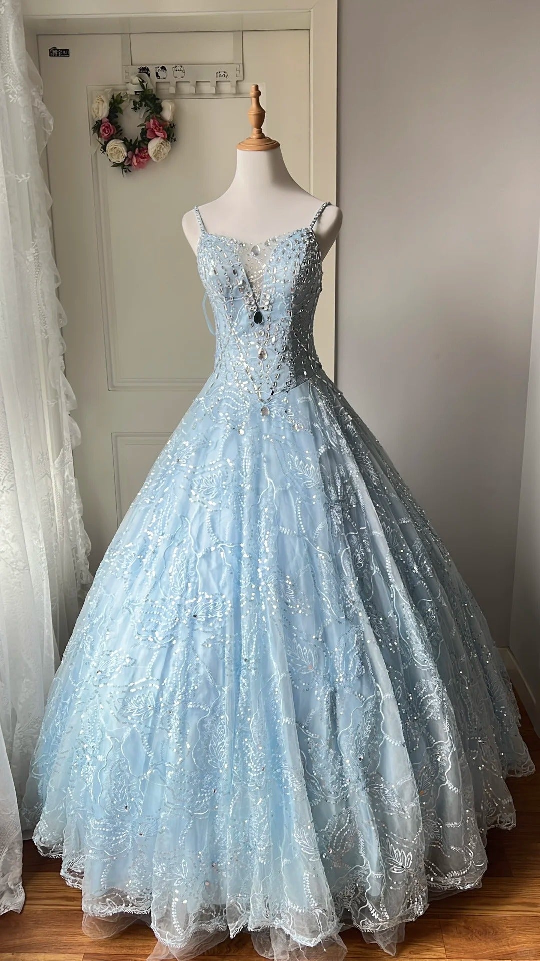 Dreamy Light Blue V-Neck Rhinestone Tulle Long Prom Dress Evening Dress Secondary image