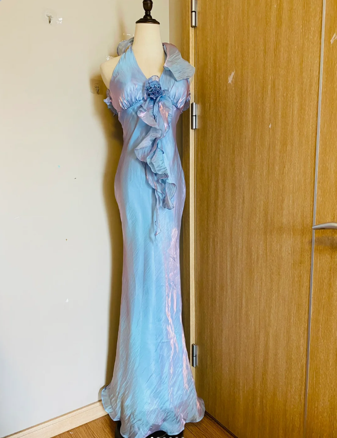 Dreamy Mermaid 3D Floral Ruffle Halter Neck Satin Long Prom Dress Evening Dress Secondary image