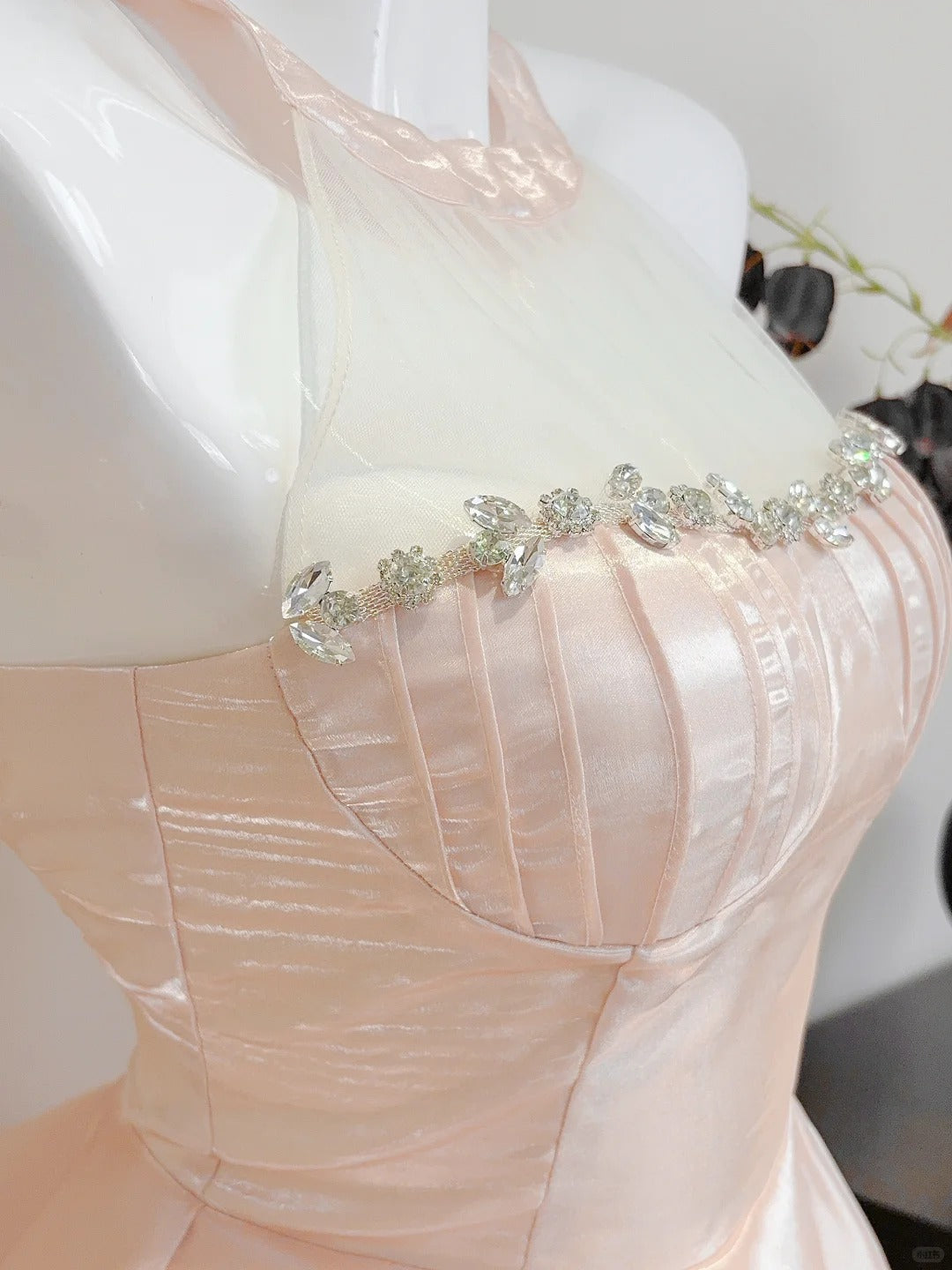 Dreamy Pink A-Line Halter Neck Ruffled Satin Prom Dress Evening Dress Bridesmaid Dress