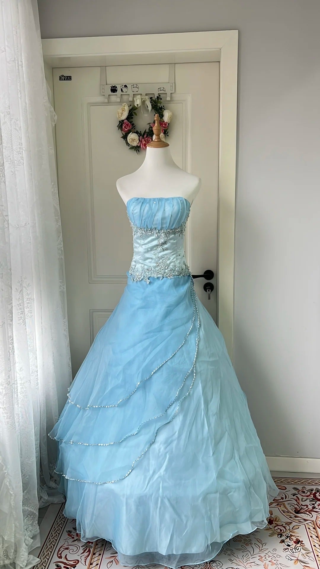 Dreamy Princess Blue Strapless Embroidered Tulle Ball Gown Evening Dress Sweet 16Th Birthday Dress Secondary image