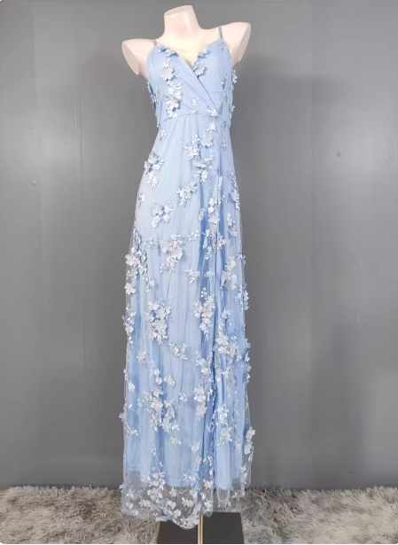 Dreamy Sky Blue A-Line Spaghetti Strap Deep V 3D Floral Tulle Long Prom Dress Evening Dress