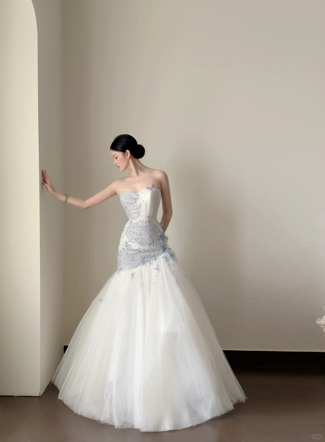 Dreamy White And Blue Gradient A-Line Strapless Tulle Long Prom Dress Wedding Dress Main image