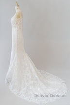 Elegant Appliques V-neck Sheath Wedding Dress