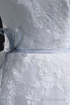 Elegant Ball Gown Bateau Long Tulle Wedding Dress With Lace