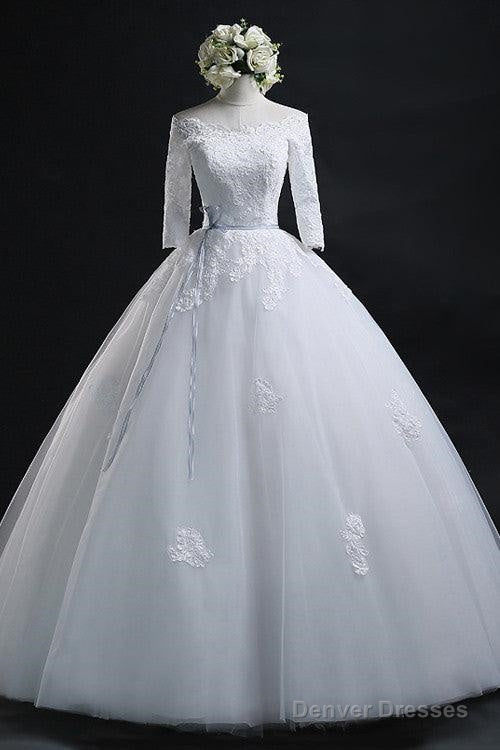 Elegant Ball Gown Bateau Long Tulle Wedding Dress With Lace