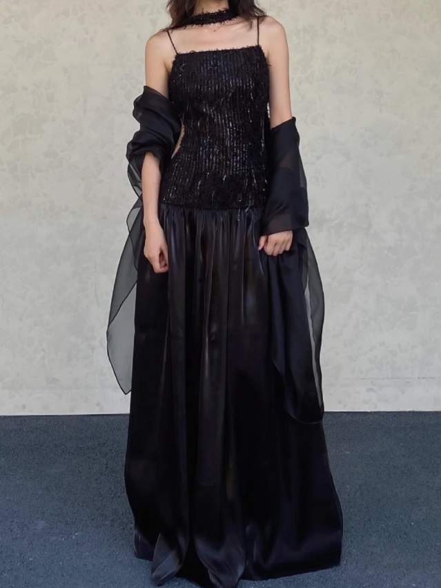 Elegant Black A-Line Square Neck Spaghetti Strap Sequined Tulle Long Prom Dress Evening Dress Secondary image