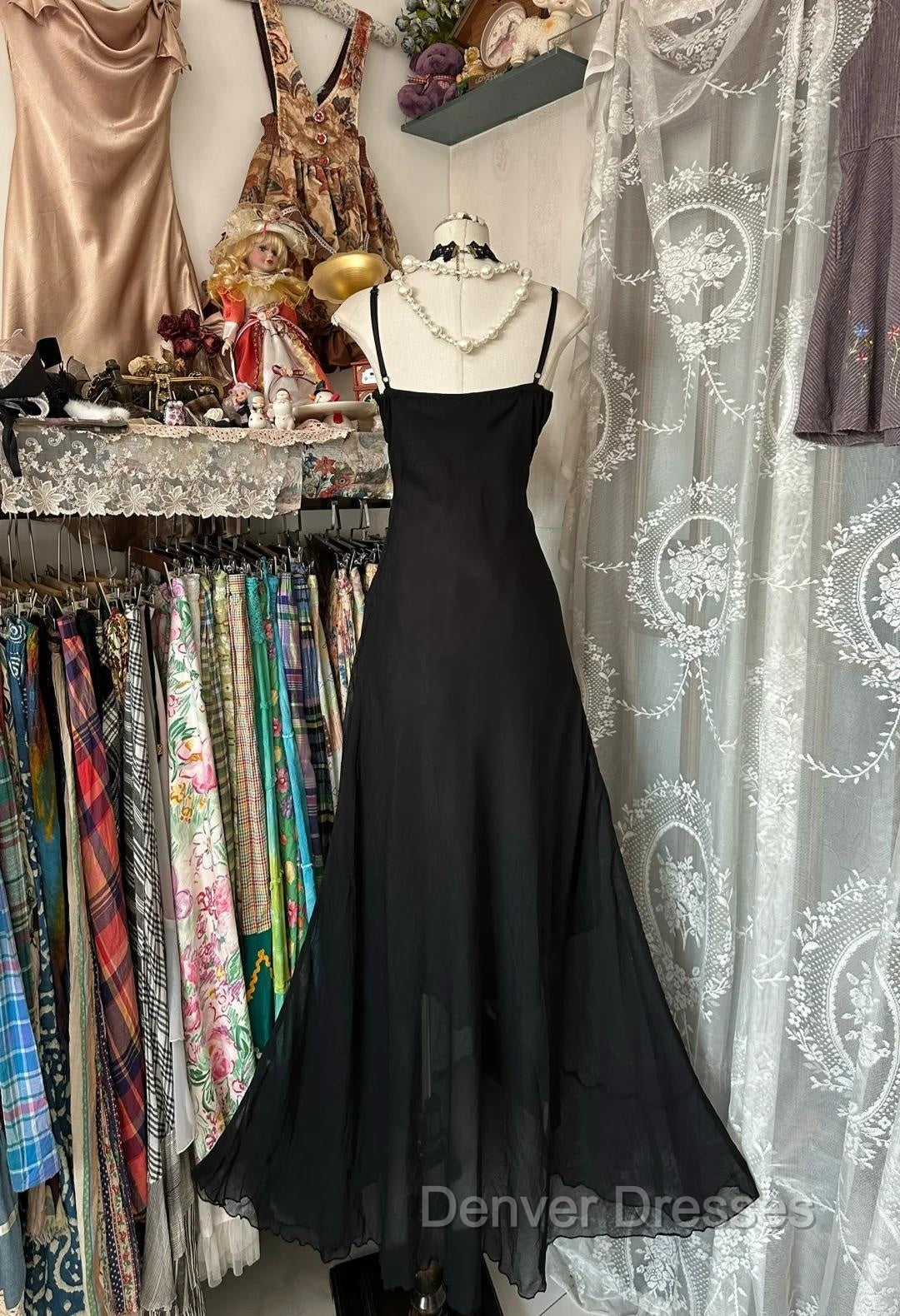Elegant Black Spaghetti Strap Mermaid Chiffon Prom Dress