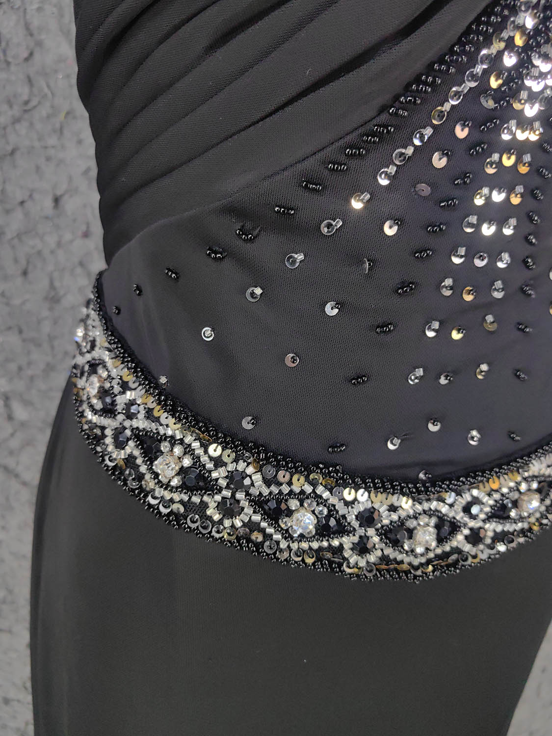Elegant Black Spaghetti Strap Sequin Beaded Split Chiffon Long Prom Dress Evening Dress