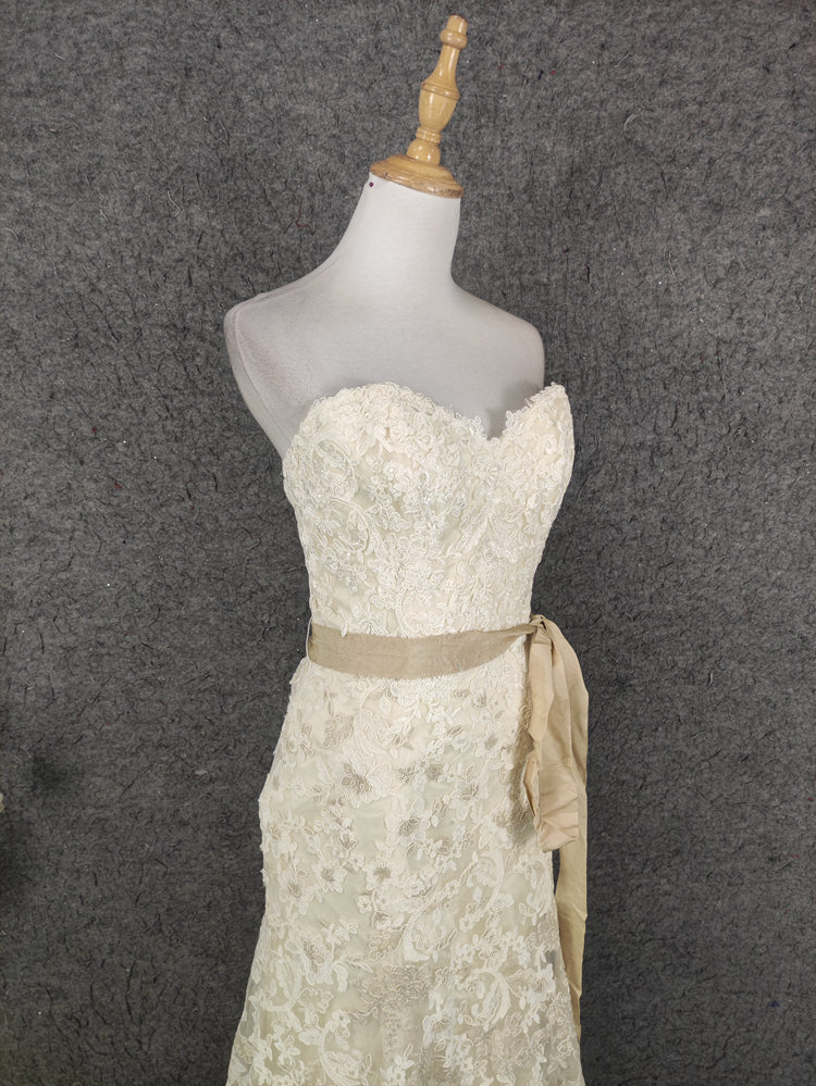 Elegant Champagne Off-White Sweetheart Neck Lace Train Prom Dress Evening Dress