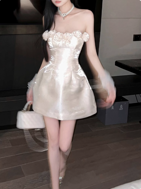 Elegant French Style Tube Top Three-Dimensional Flower One Shoulder Satin A-Line 17Th Birthday Homecoming Dress Secondary image
