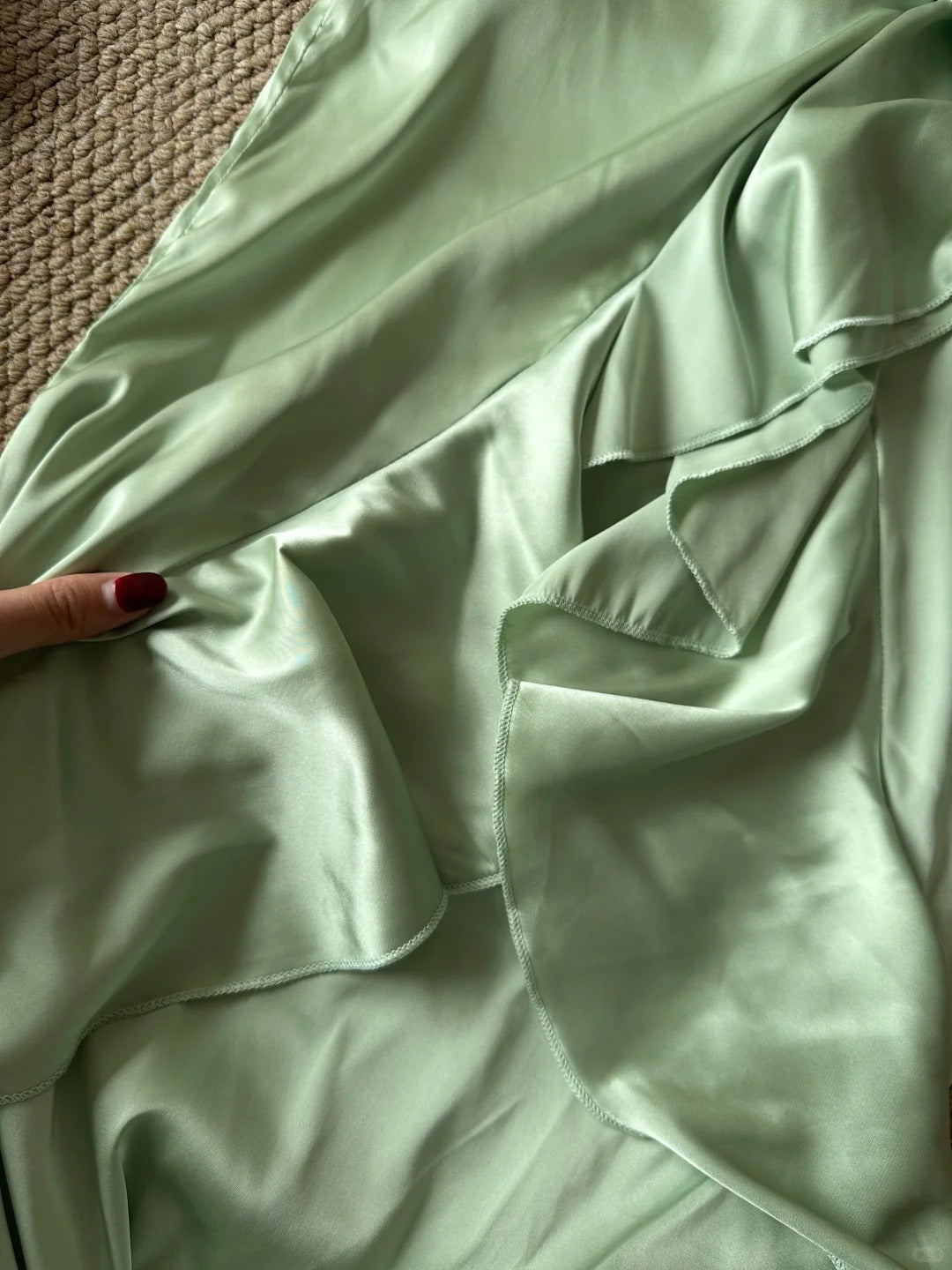 Elegant Green Slim Fit Halter Backless Ruffle Satin Prom Dress Evening Dress