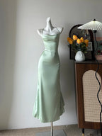 Elegant Green Slim Fit Halter Backless Ruffle Satin Prom Dress Evening Dress
