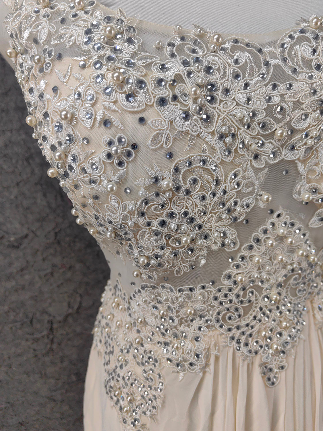 Elegant Ivory Cap-Sleeve Pearl Lace Chiffon Long Prom Dress Evening Dress