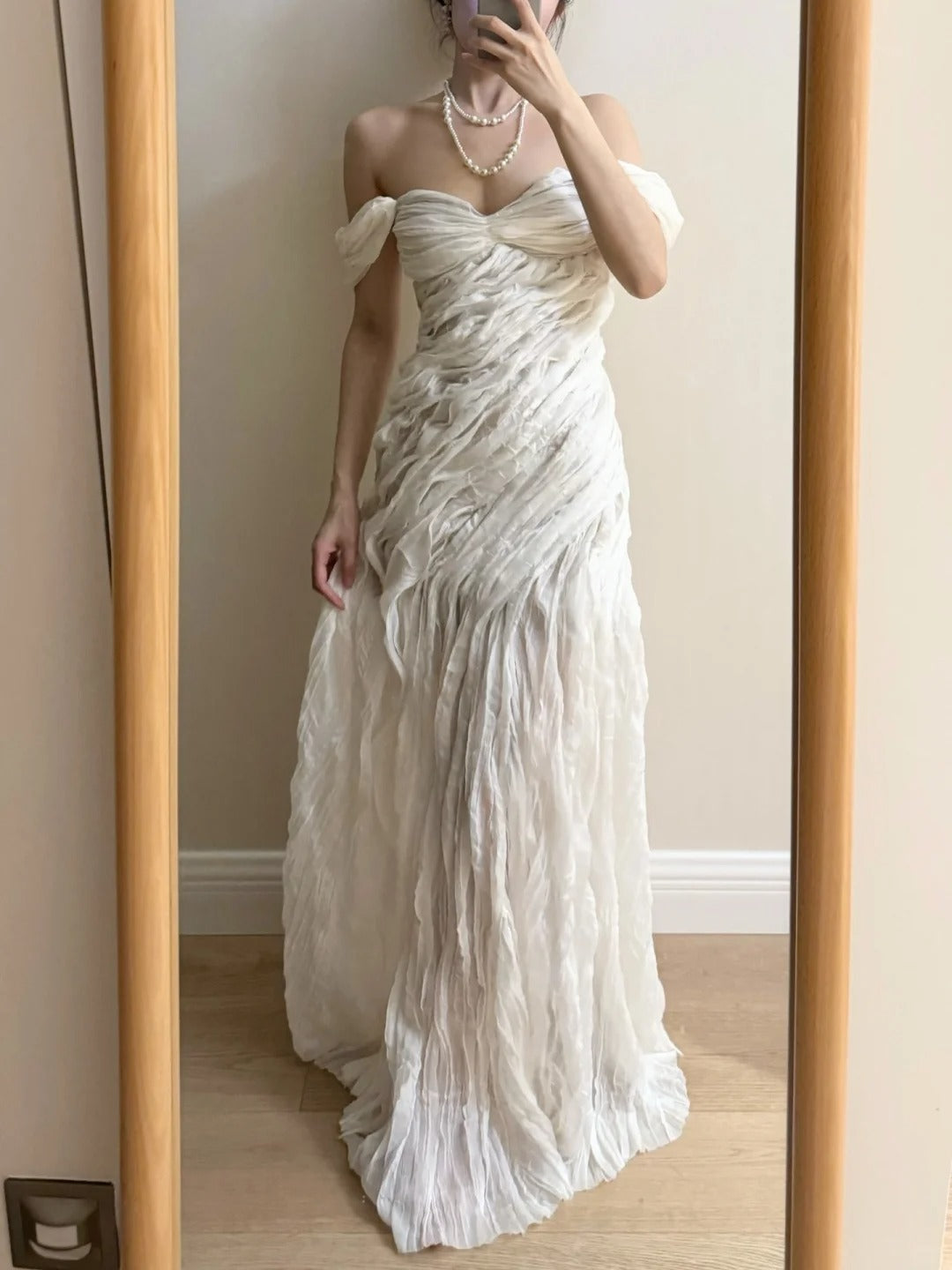Elegant Ivory Pleated Satin Long Prom Dress Evening Dress