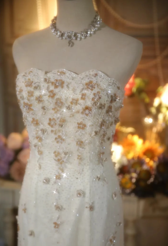 Elegant Ivory Strapless Beaded Floral Tulle Train Long Prom Dress Evening Dress