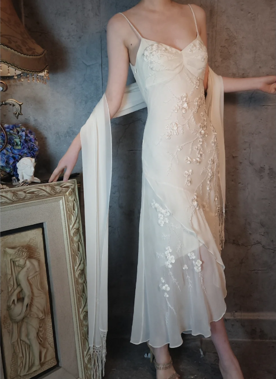 Elegant Ivory Mermaid V-Neck Thin Straps 3D Floral Chiffon Long Prom Dress Evening Dress