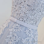 Elegant Lace Appliques Tea Length Bridesmaid Party Dresses