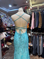 Elegant Lake Blue Mermaid Halter-Neck Lace Long Prom Dress Evening Dress