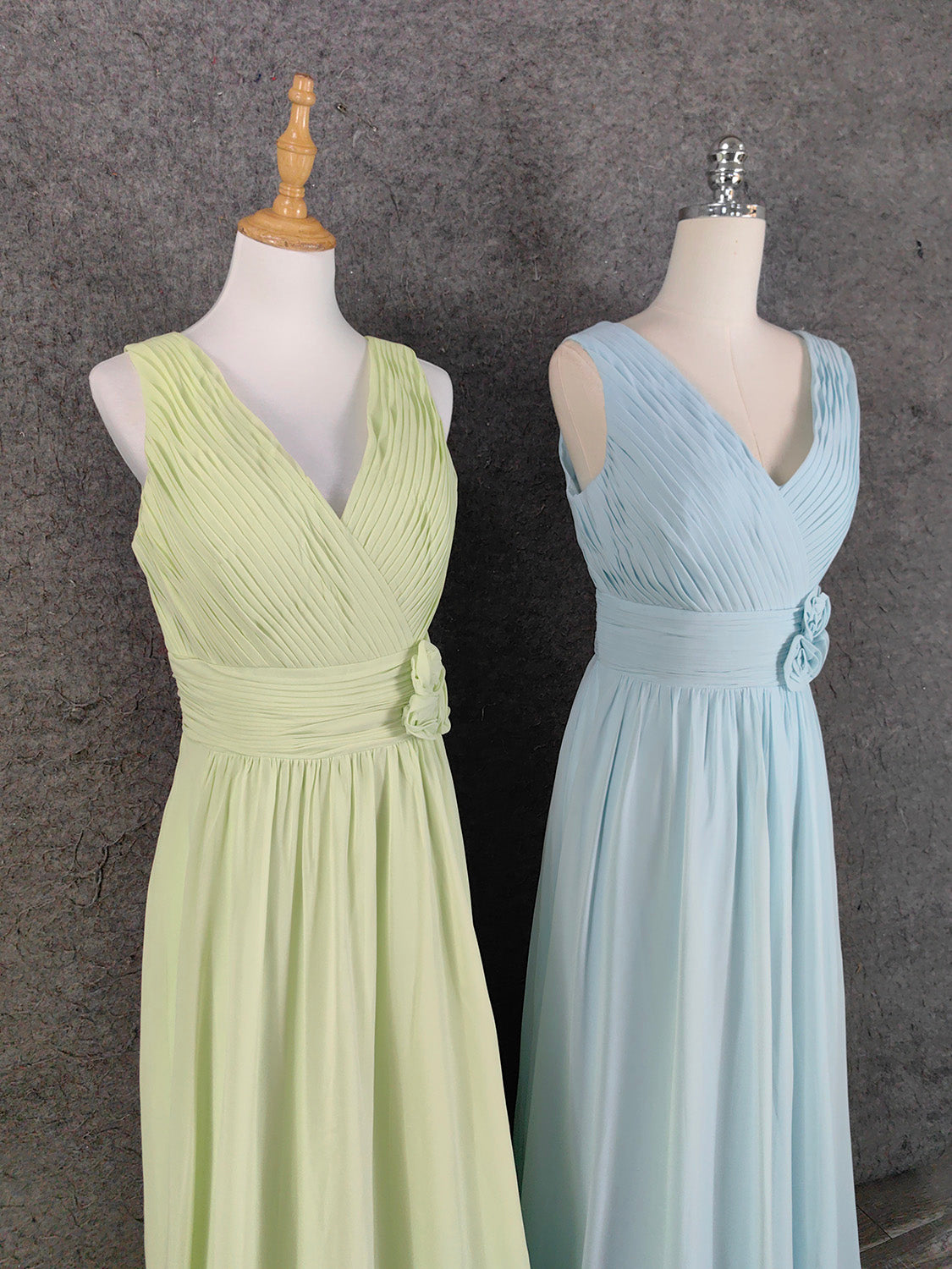Elegant Light Green A-Line V-Neck Sleeveless Ruffled Chiffon Long Prom Dress Evening Dress Secondary image