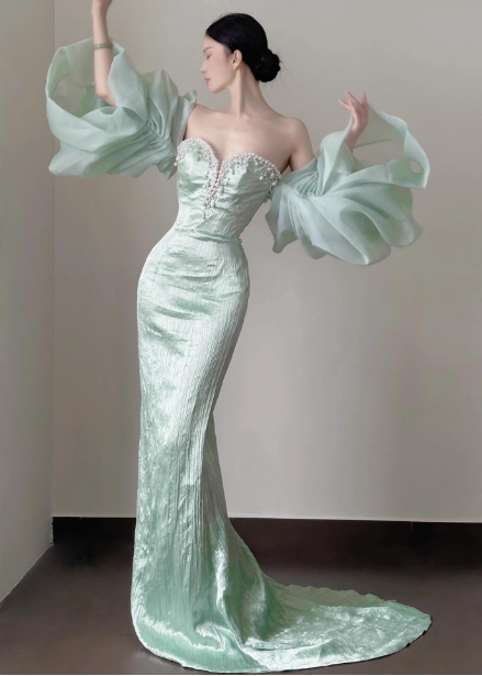 Elegant Light Mint Green Mermaid Sweetheart Neck Pearl Backless Shiny Satin Train Prom Dress Evening Dress