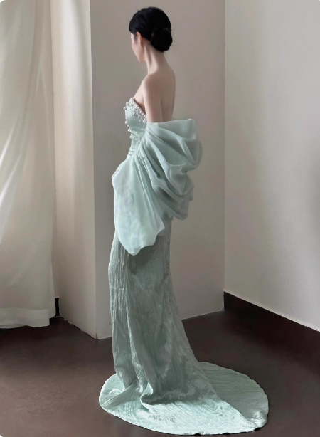 Elegant Light Mint Green Mermaid Sweetheart Neck Pearl Backless Shiny Satin Train Prom Dress Evening Dress