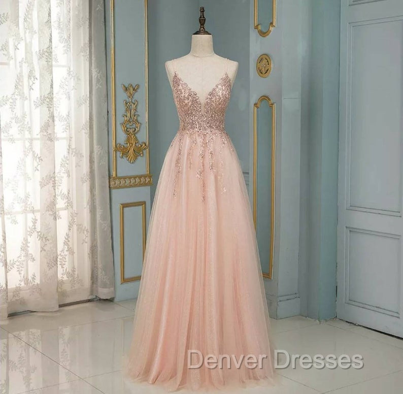 Elegant Long A-line V-neck Sequins Tulle Backless Prom Dress Secondary image