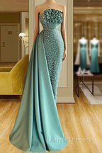 Elegant Long Green Mermaid Sleeveless Beading Prom Dress With Ruffles Long