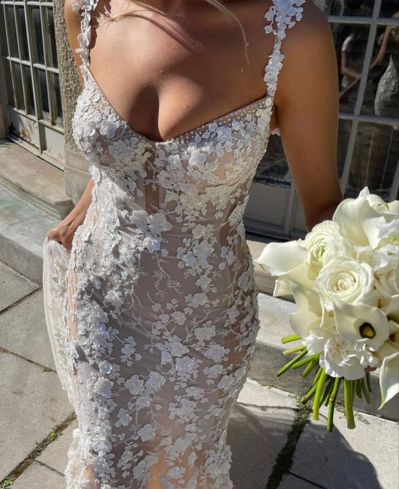 Elegant Long Mermaid Lace Applique Prom Dress Wedding Dress Evening Dress