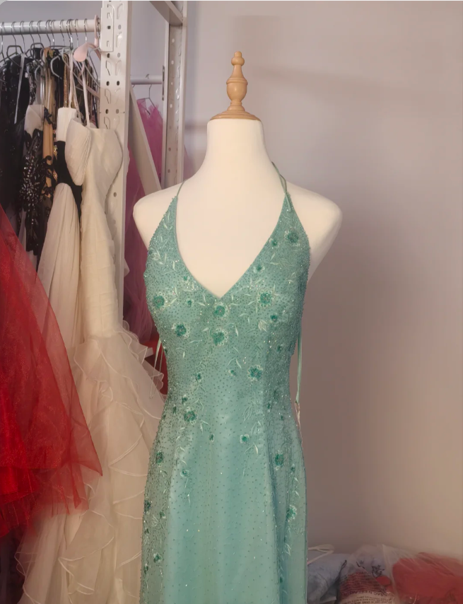 Elegant Mint Green Fitted Beaded Halter Neck Backless Long Prom Dress Evening Dress