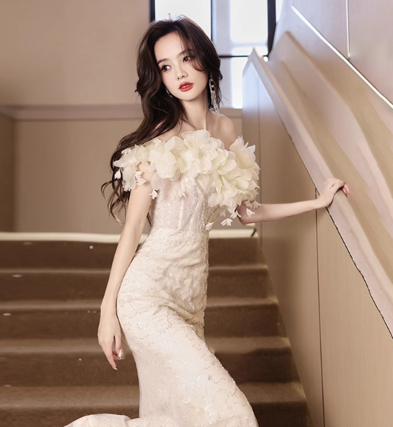 Elegant Off-White Mermaid Off-The-Shoulder 3D Floral Sequined Sheer Tulle Long Prom Dress Evening Dress Secondary image