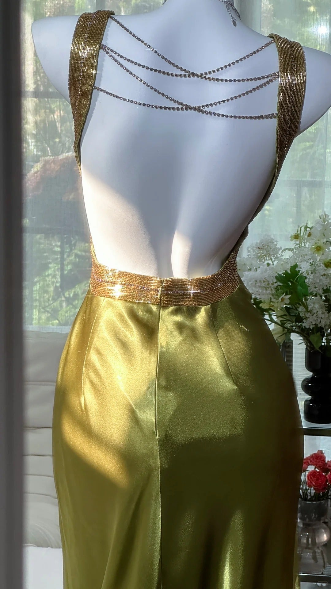 Elegant Olive-Green Mermaid V-Neck Backless Satin Long Prom Dress Evening Dress