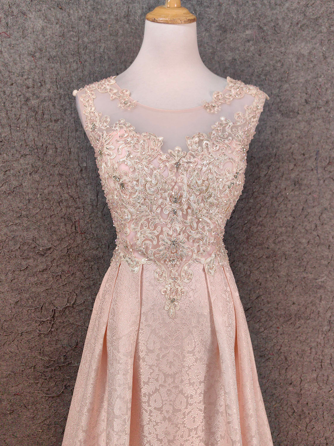 Elegant Pink A-Line Sleeveless Crew Neck Lace Rhinestone Brocade Satin Long Prom Dress Evening Dress Secondary image