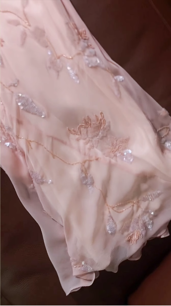 Elegant Pink Mermaid Draped Collar Leaf Sequin Beaded Chiffon Long Prom Dress Evening Dress