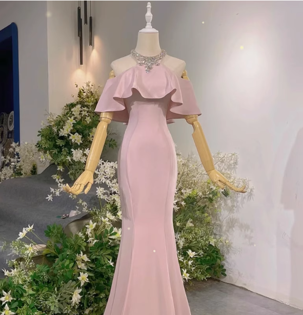 Elegant Pink Mermaid Halter Neck Ruffled Satin Train Prom Dress Evening Dress