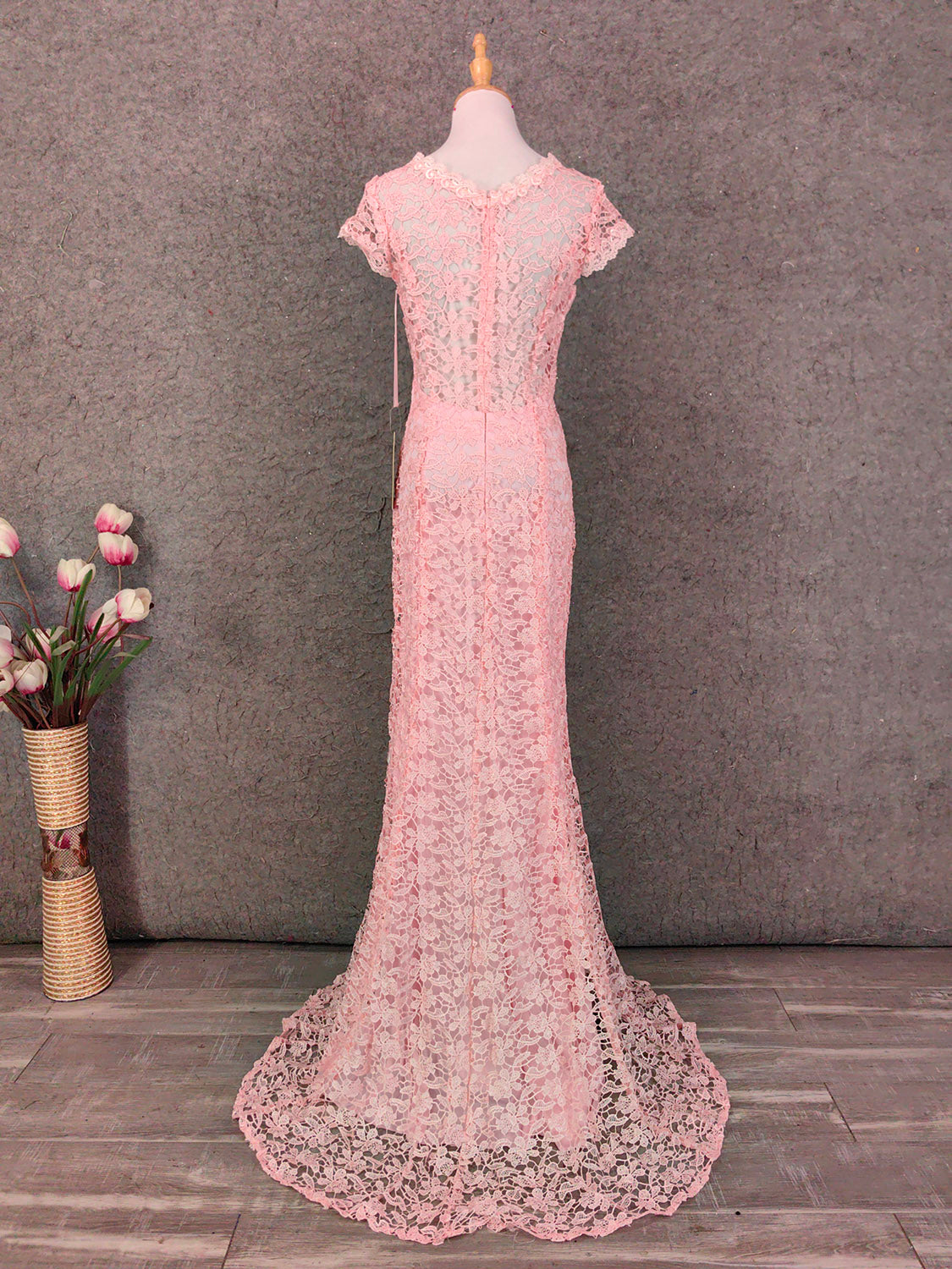 Elegant Pink Mermaid Short Sleeve Crew Neck Cutout Lace Long Prom Dress Evening Dress