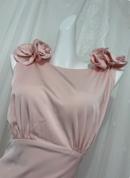Elegant Pink Sleeveless 3D Floral Crew Neck Satin Long Prom Dress Evening Dress Secondary image