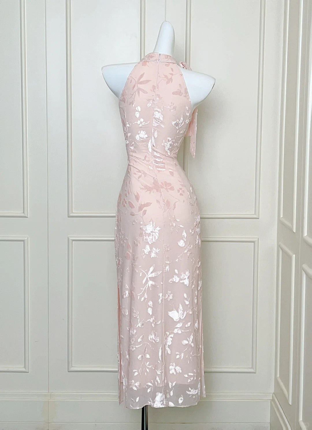 Elegant Pink Slim Halter Neck Jacquard Slit Long Prom Dress Evening Dress