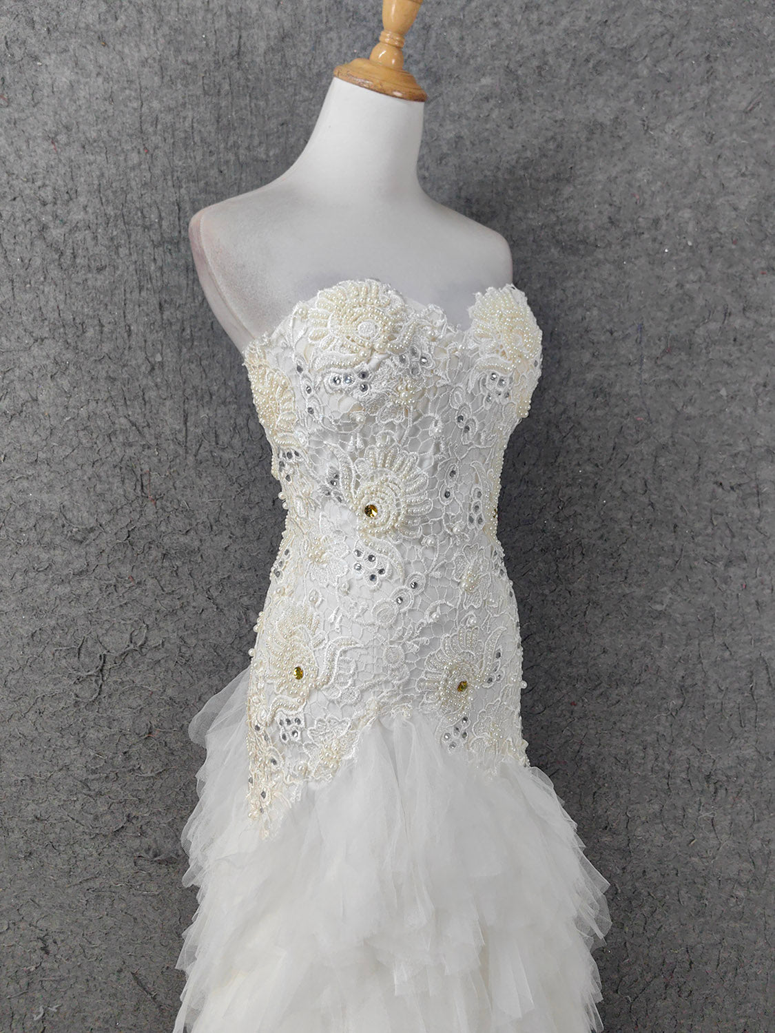 Elegant Pure White Sweetheart Neck Pearl Lace Tulle Long Prom Dress Evening Dress